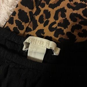 Forever 21 cropped baggy shirt with leopard print jeggins